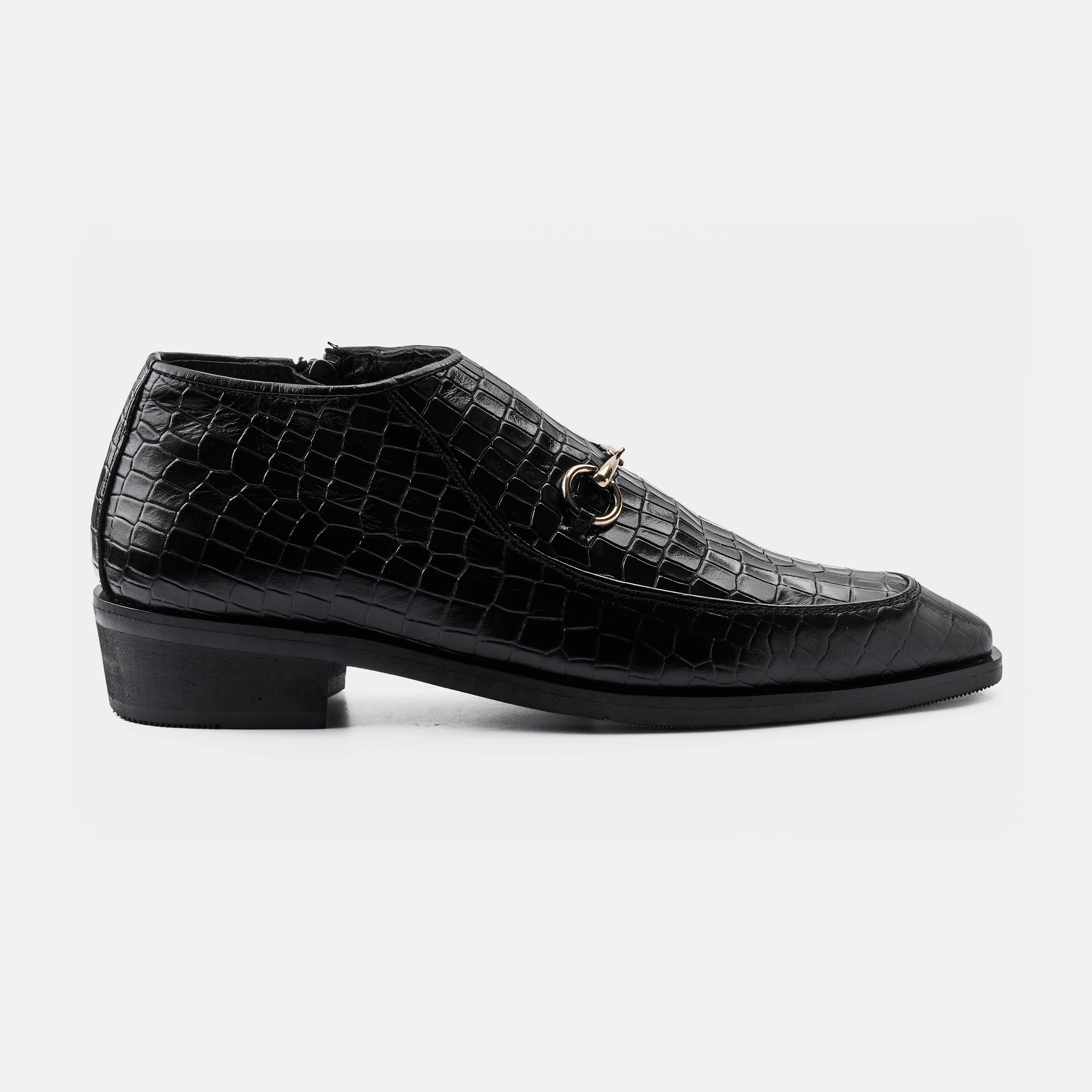 Horse Bit Chisel-Toe Boot Shoe Embossed Black