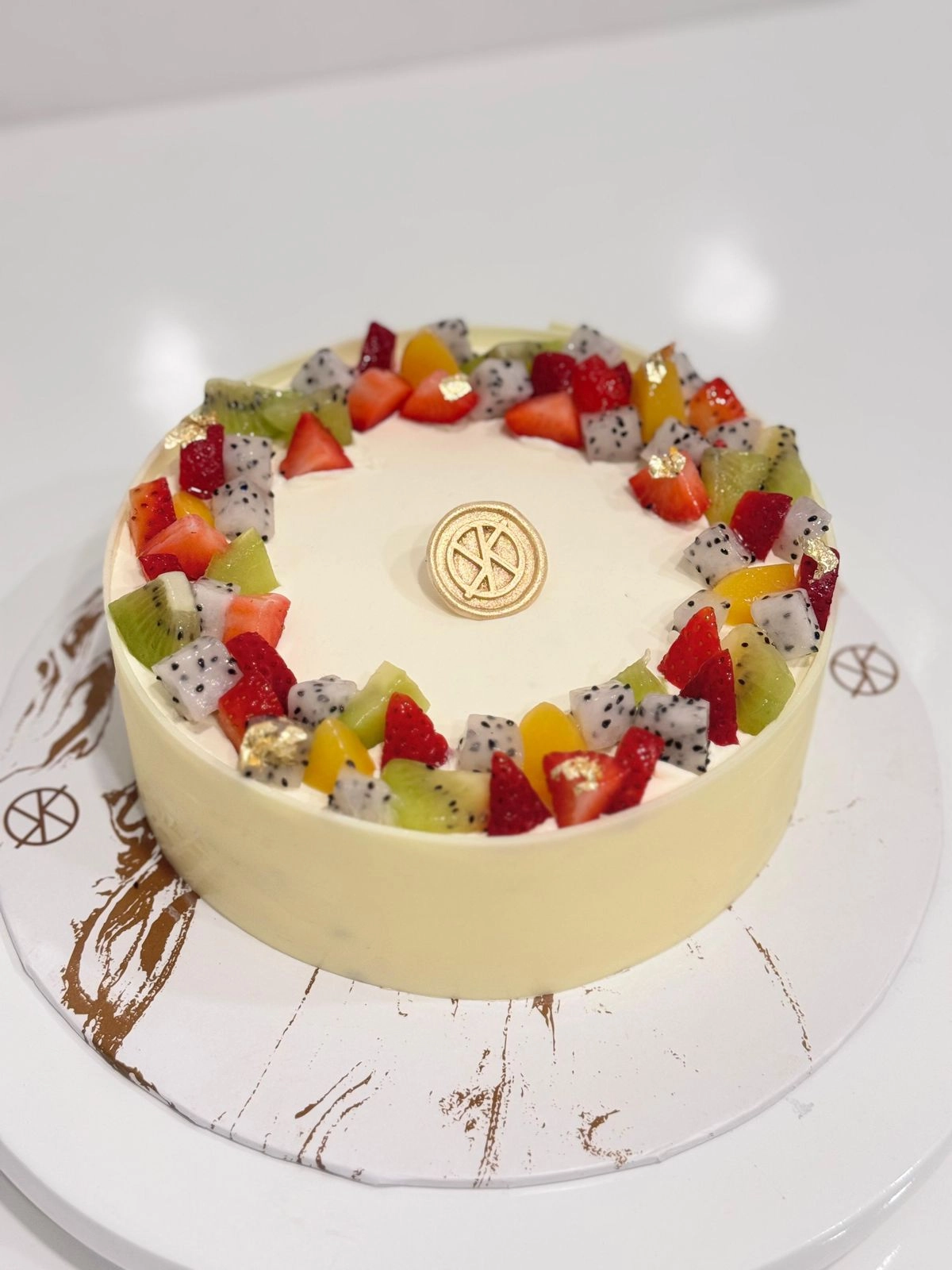 Tropical Fruit Splash Cake