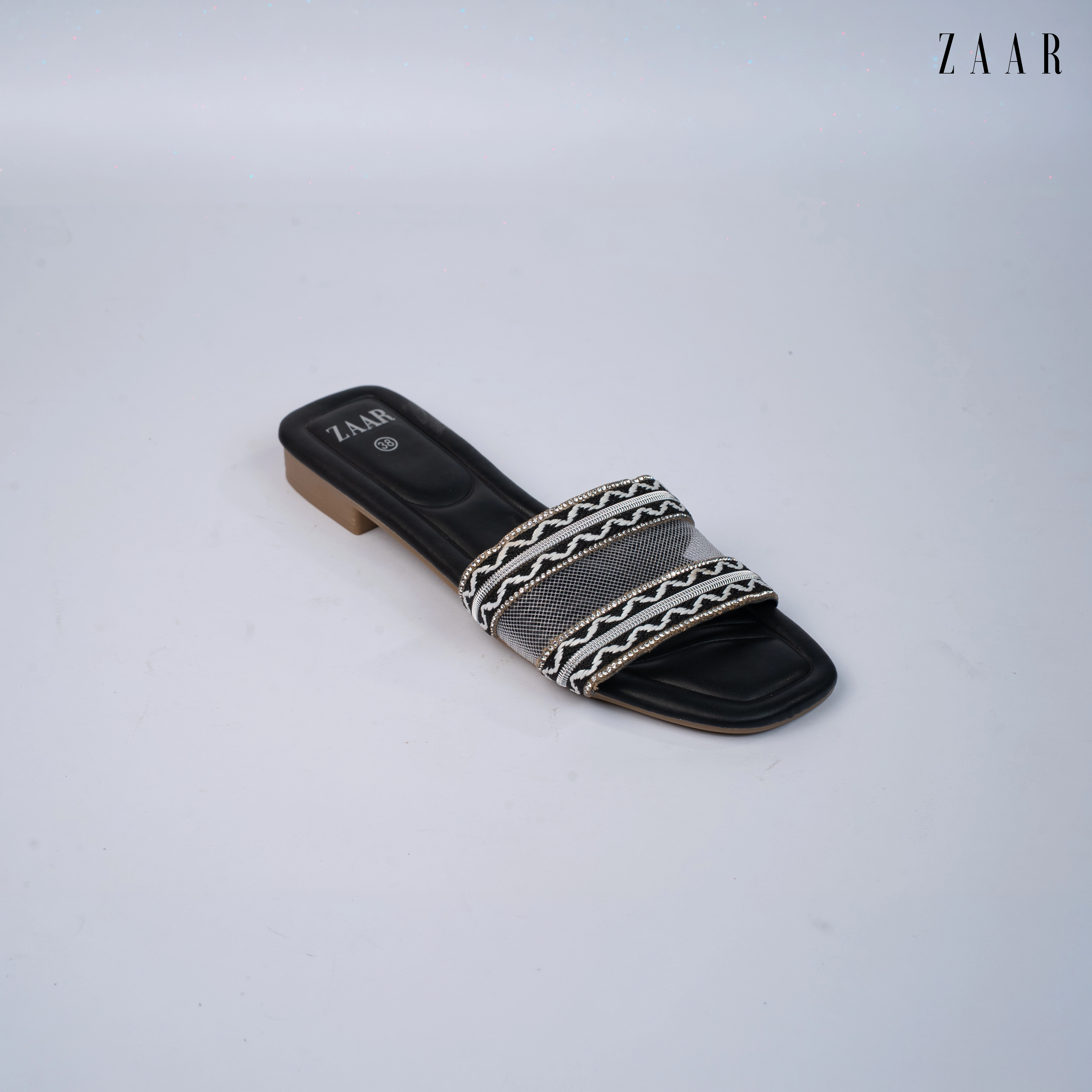 Nomad Muse Slide in Onyx Black