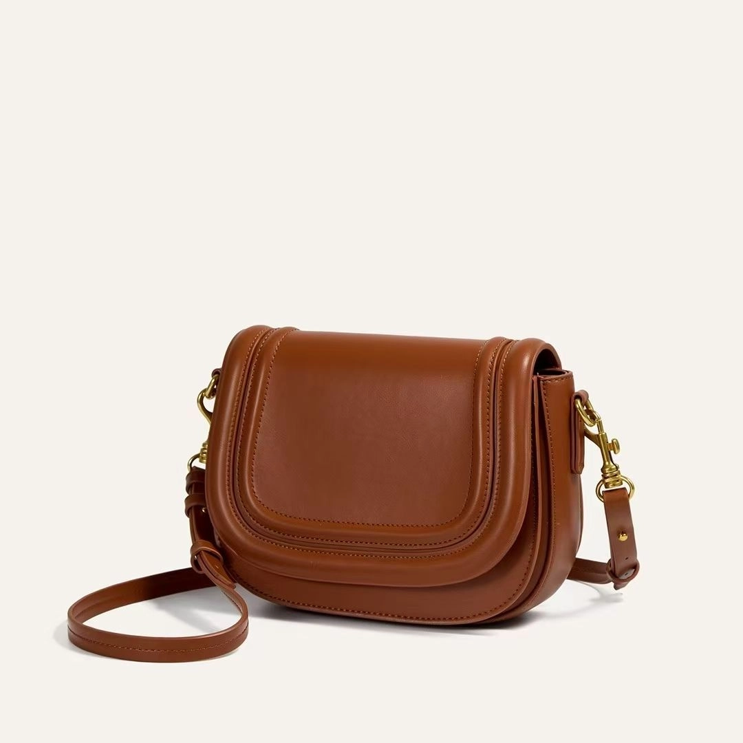 KC 006 - Black, Caramel, Ruaguandi