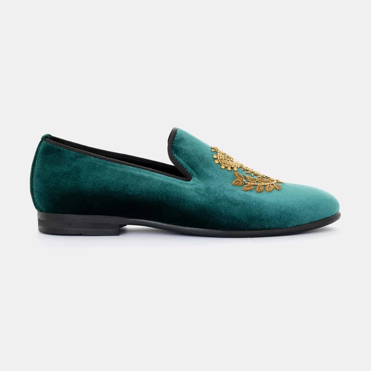 Crowned Zardozi Velvet Slip-On