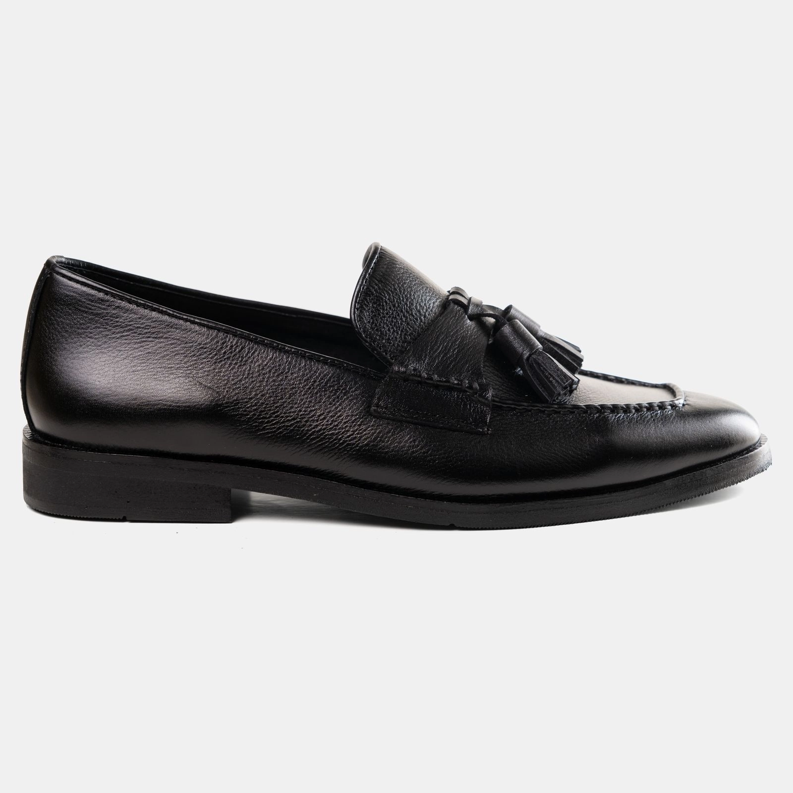 Tassel Loafer with Stitching Black