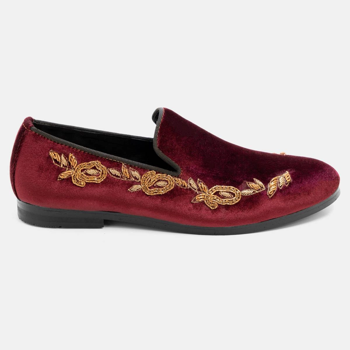 Z29/Half chain golden on Maroon
