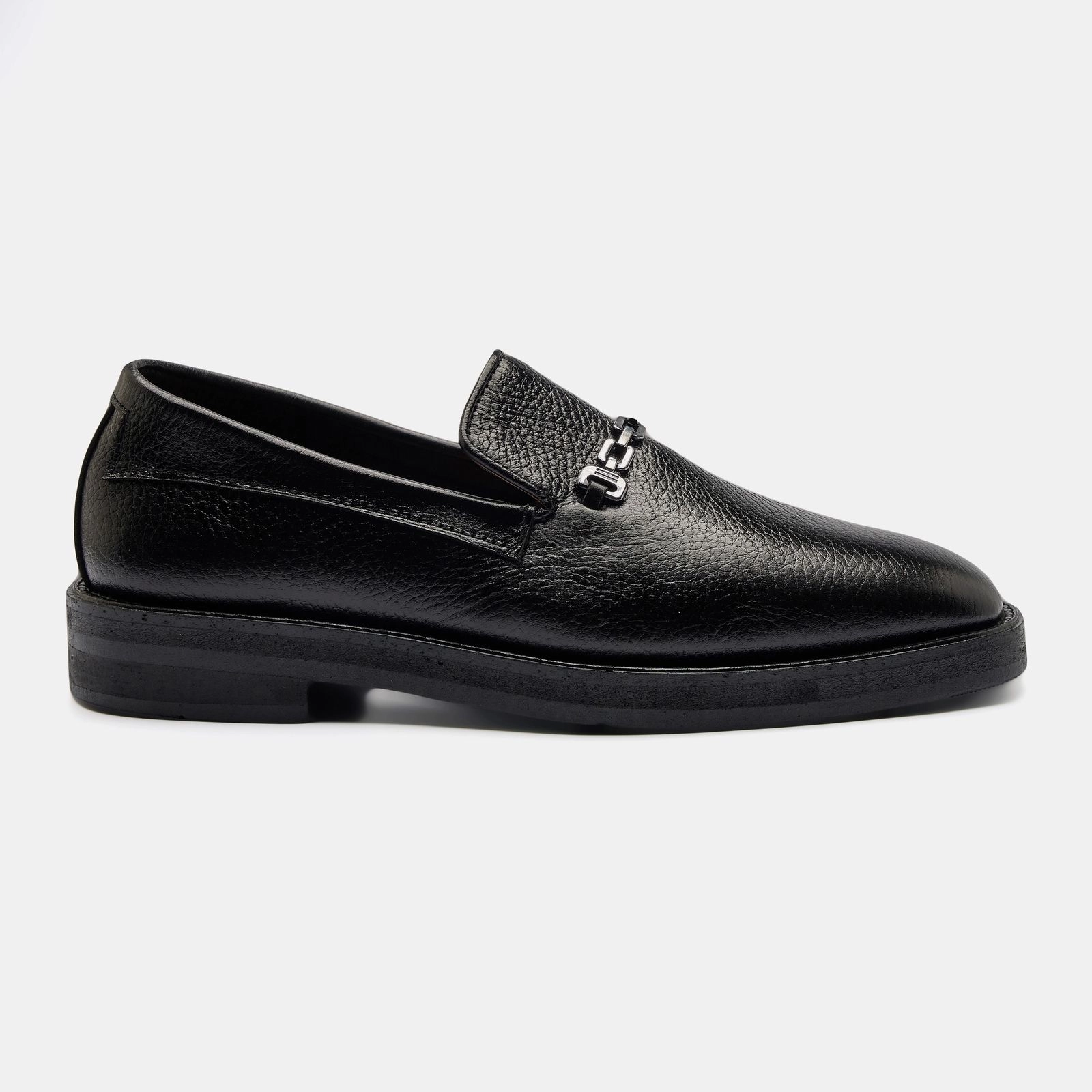 Black Pebbled Leather Chunky Chain Loafer