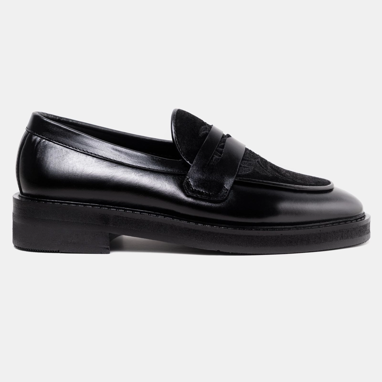 Em27 Casual Emblem Black Fat Sole