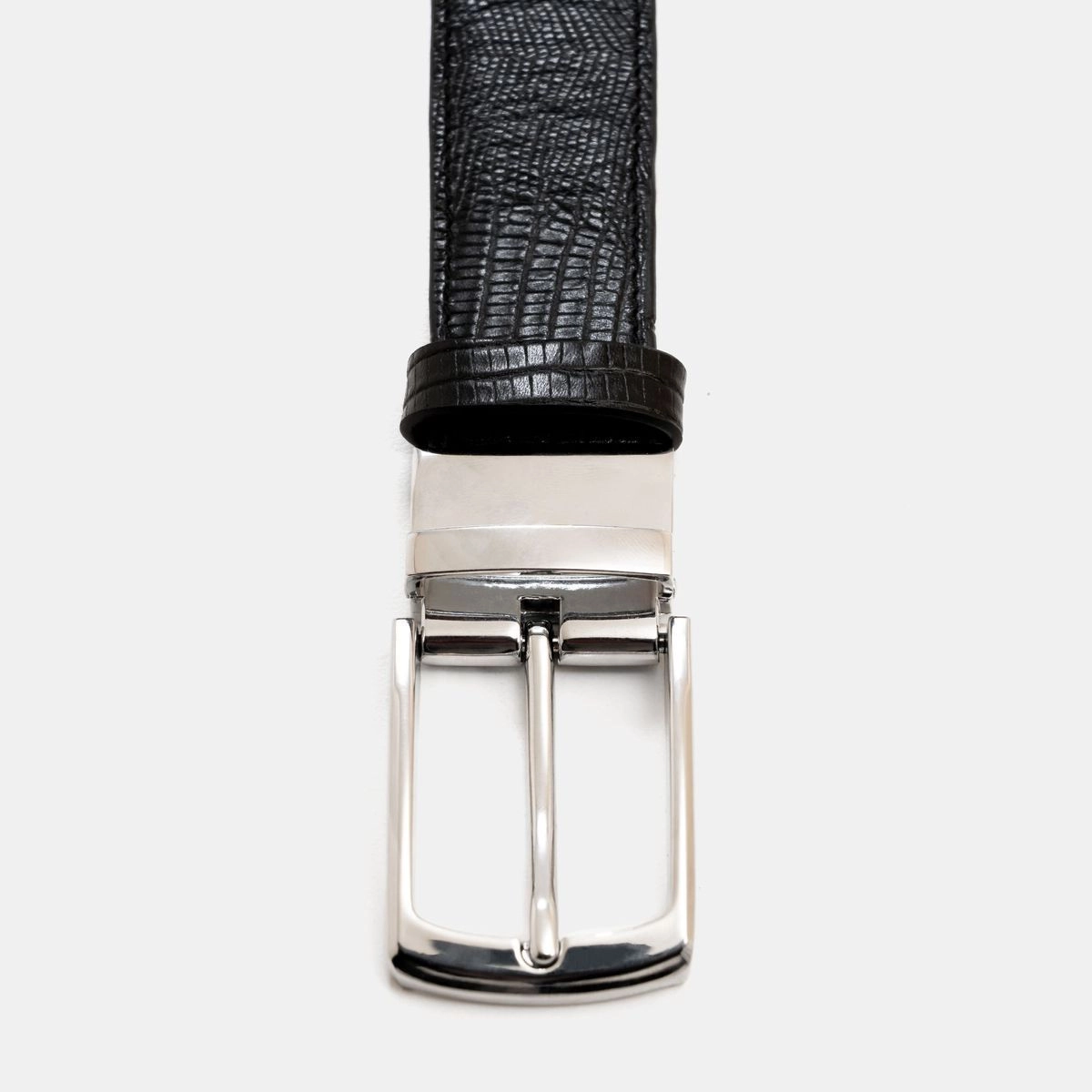 Liz Textured Belt with Glossy Buckle