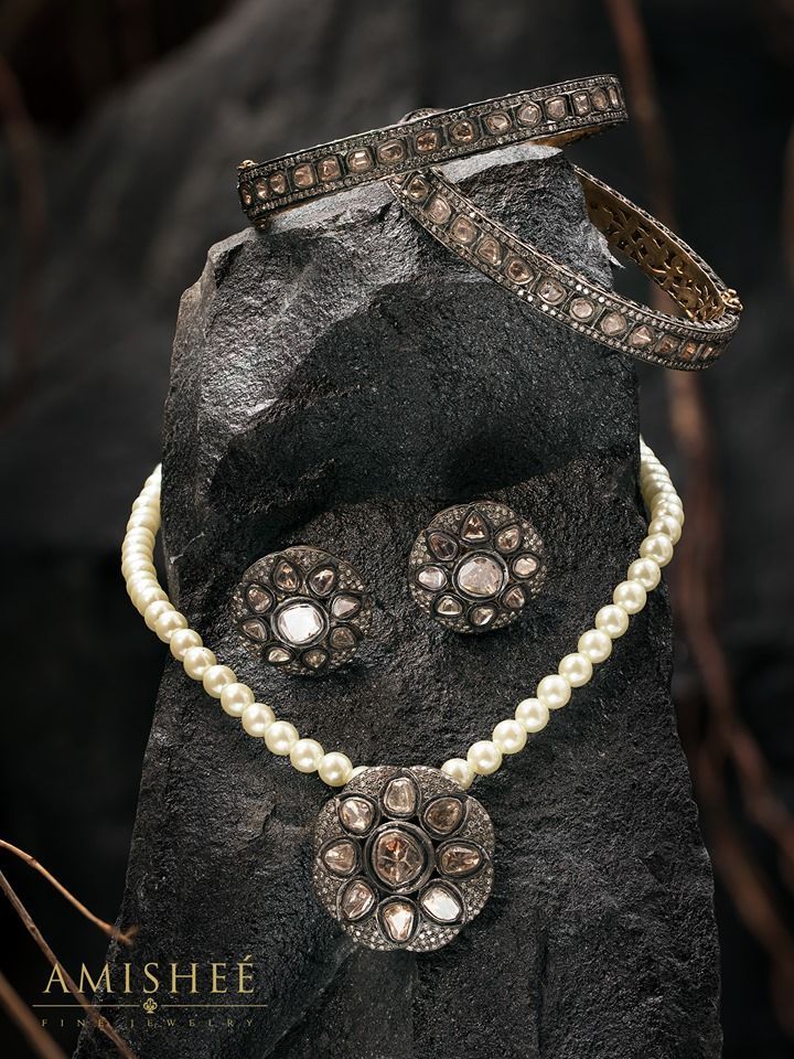 Image of Necklace, Bracelets and Earrings