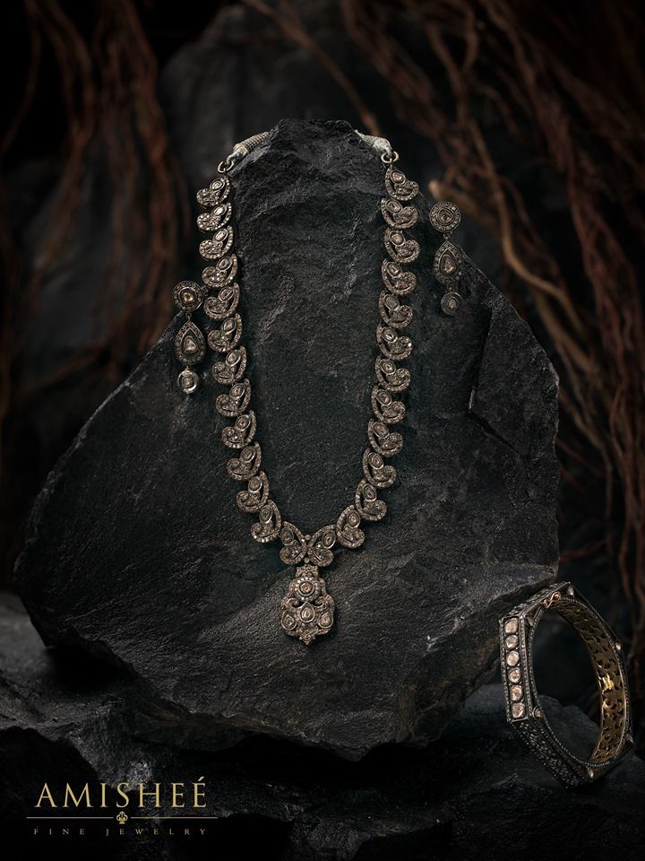 Image of Necklace, Bracelet and Earrings