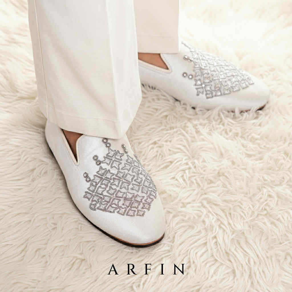 Z44 Off-White Big Zardosi Loafer Image