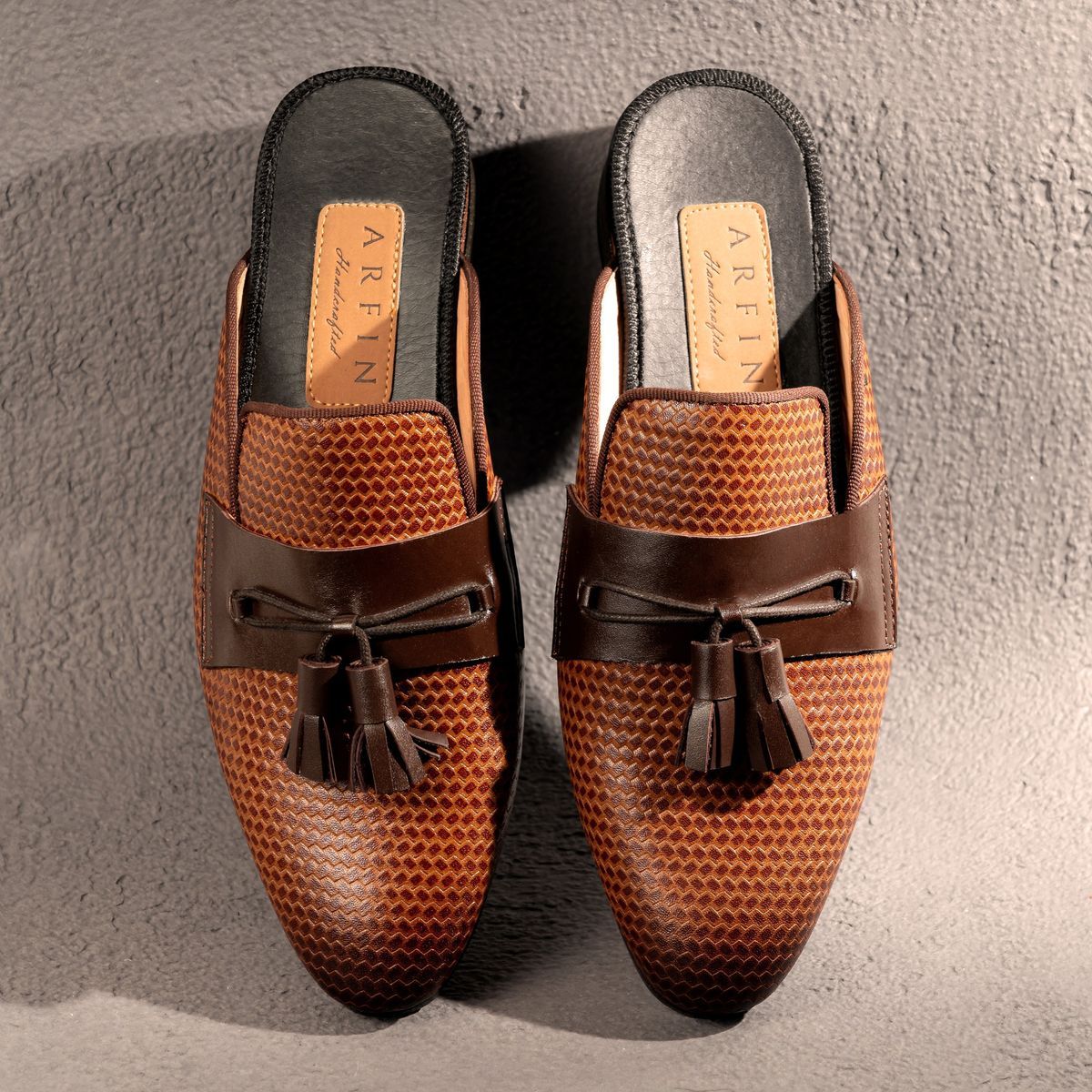 Ribbon Tassel Half Shoe Image