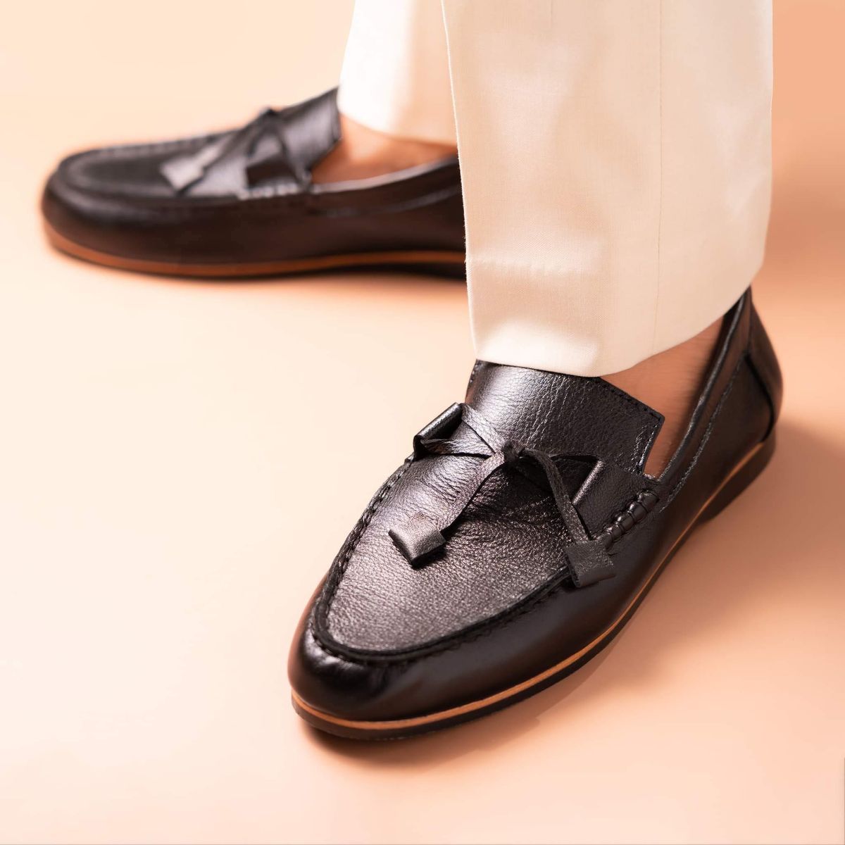 Black Knot Loafer Image