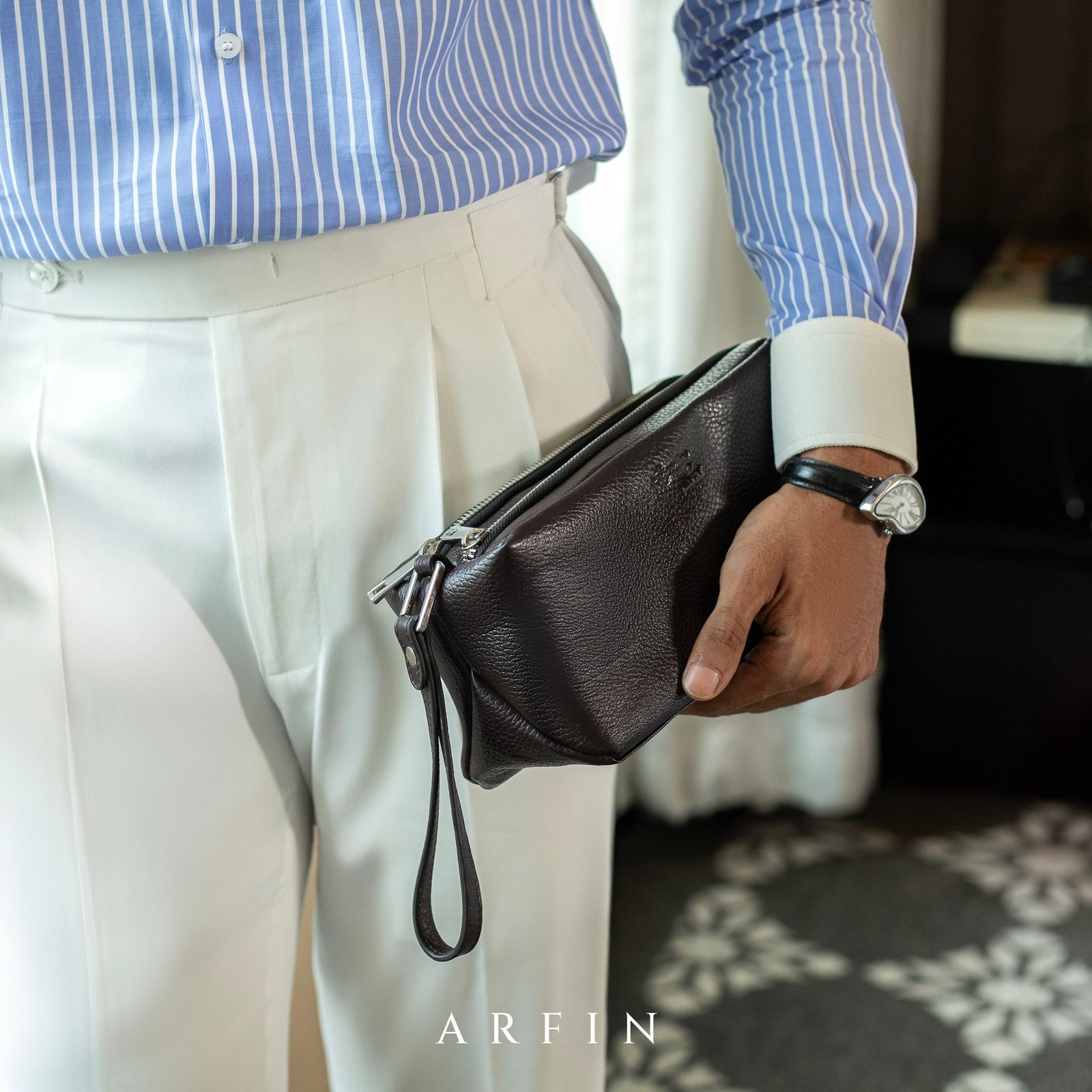 Cocoa Travel Toiletry Bag Image