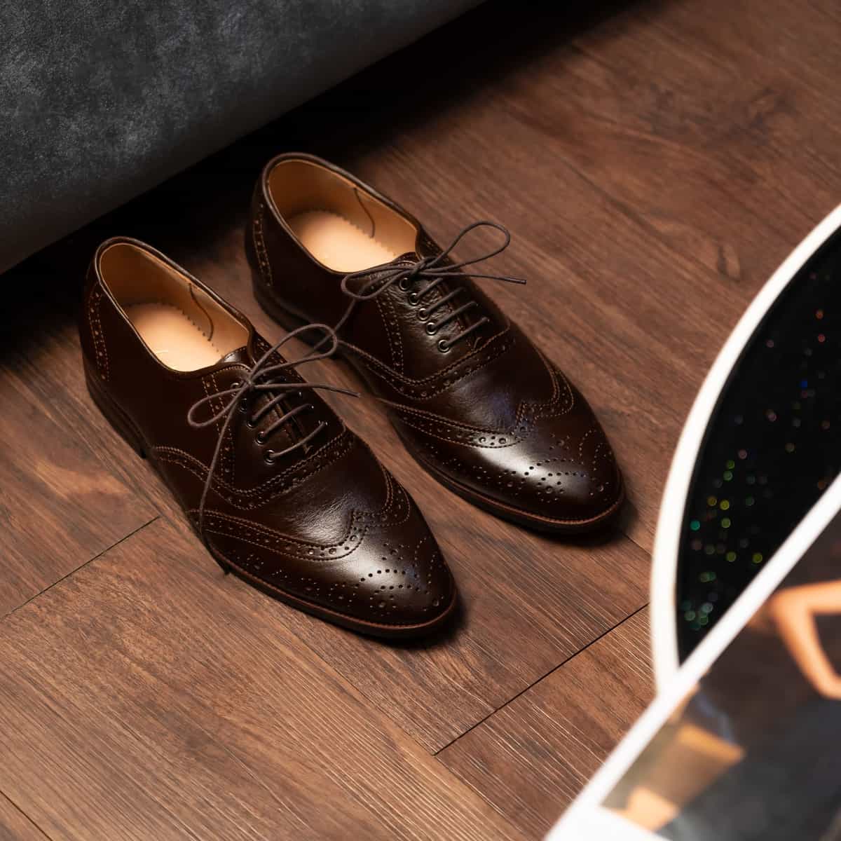 Oxford Shoe with Brogue  Image