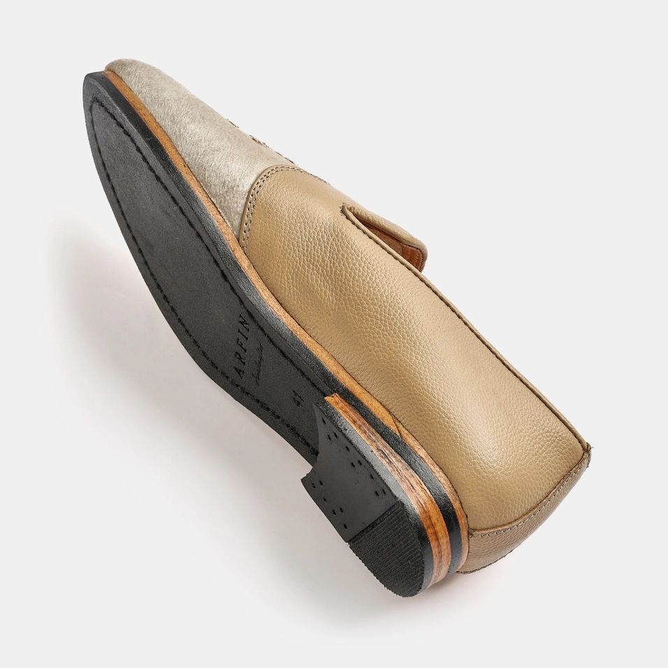 Tribal Zardozi Velvet and leather Slip-On Image