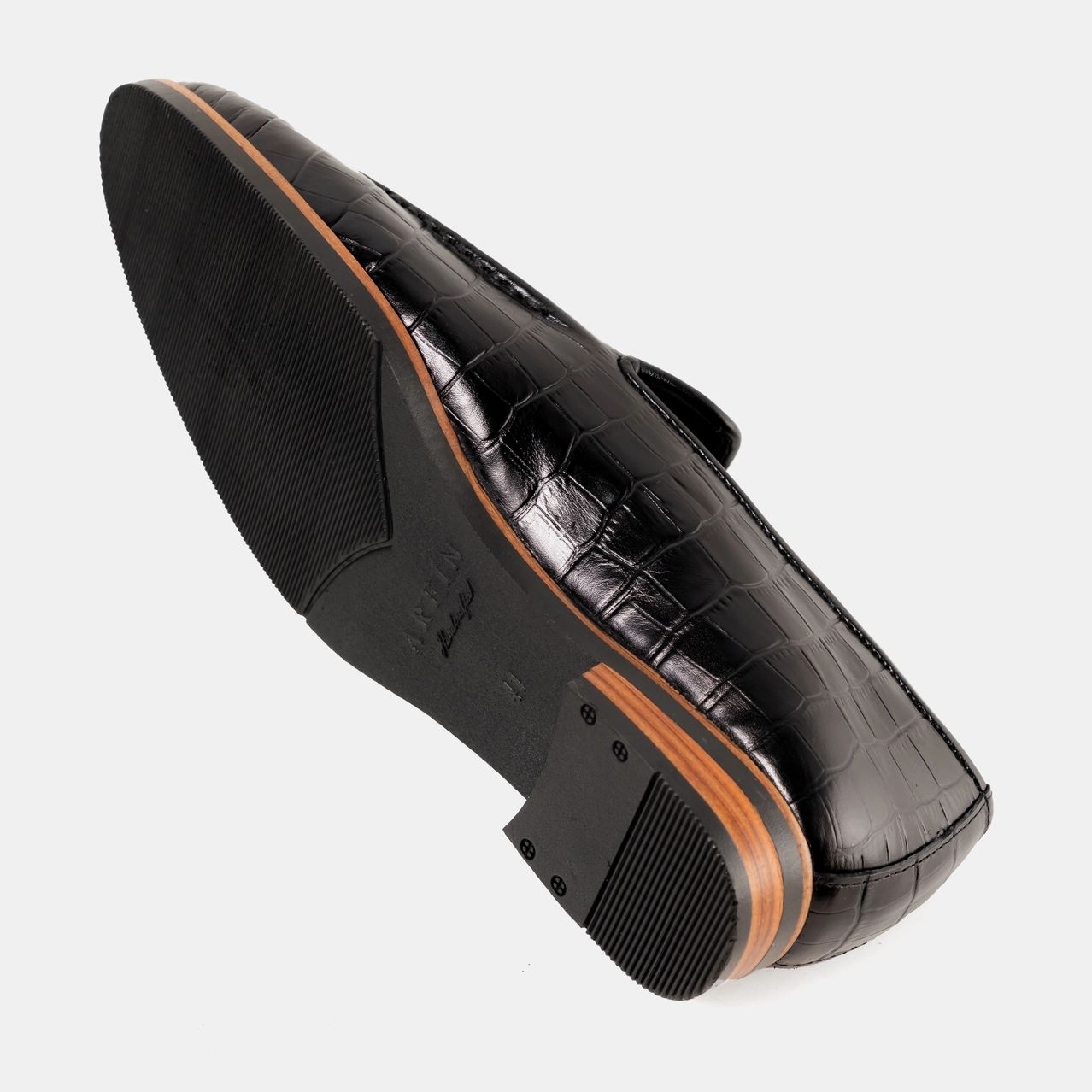 Croc Plain Stitch Loafer Black Image