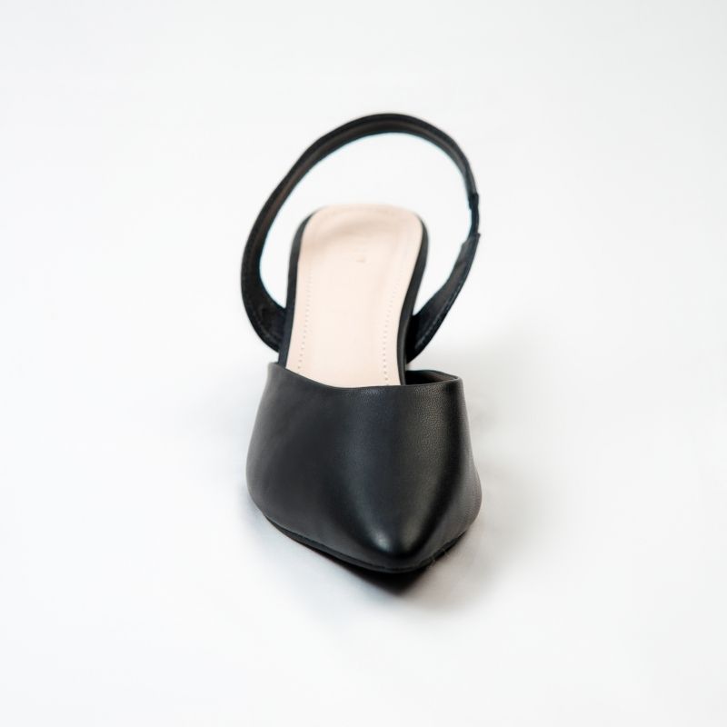 Terra Cotta in Black