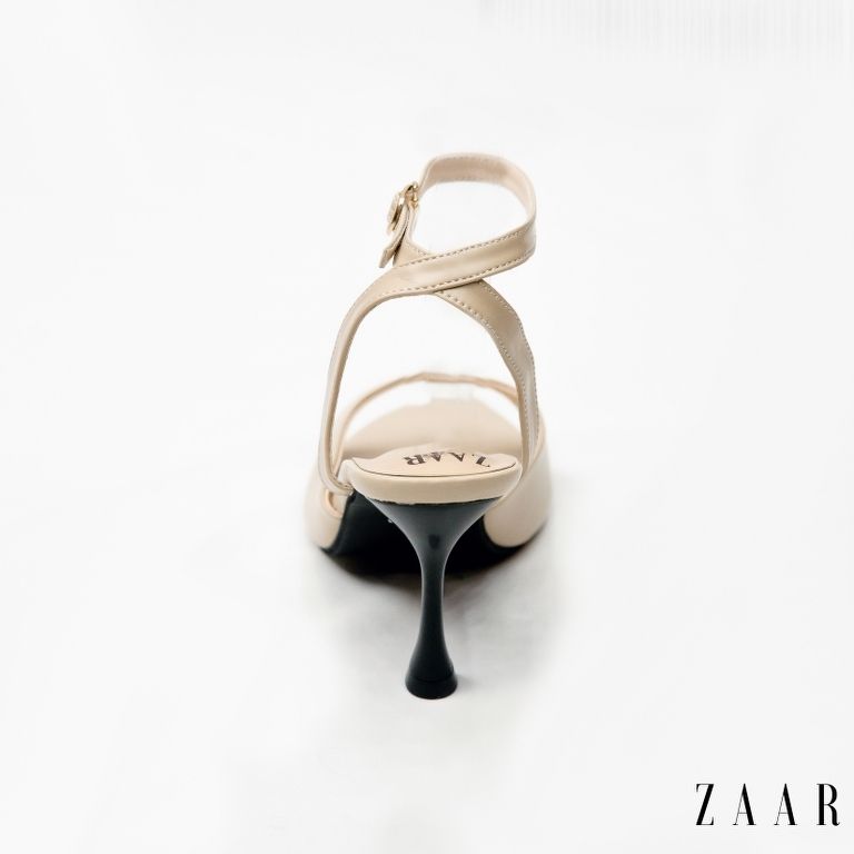 Vogue Vantange in Beige