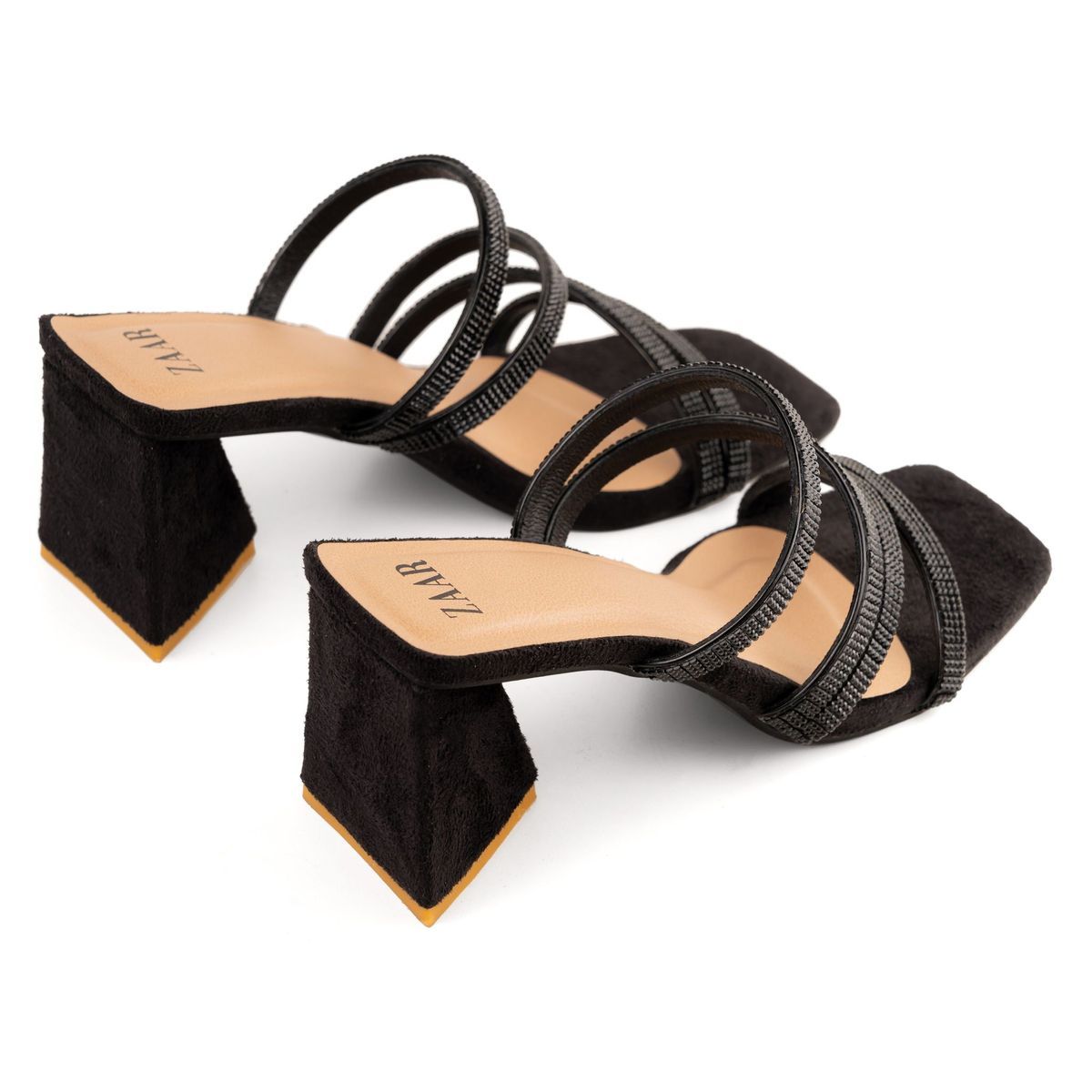 Onyx in Black