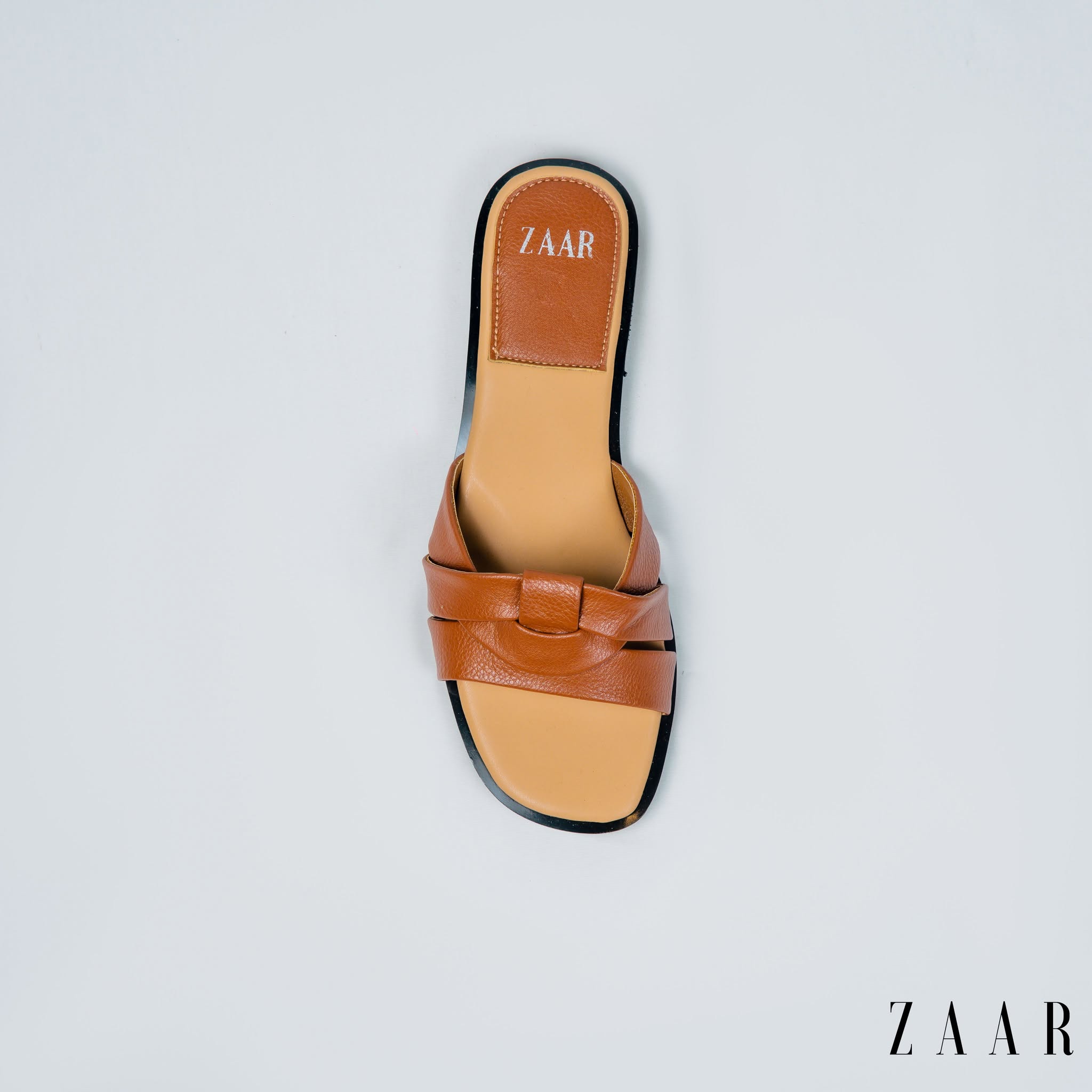 Trelis in Brown