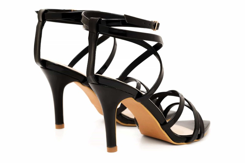 Bellini in Black